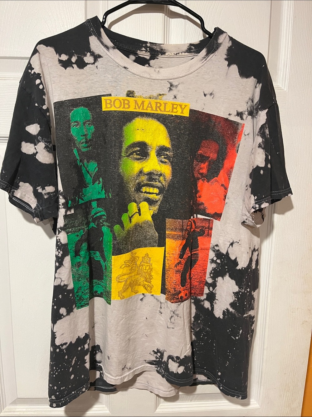 Bob Marley Graphic Tie-Dye Men's T-Shirt - Black/White with Rasta Accents
